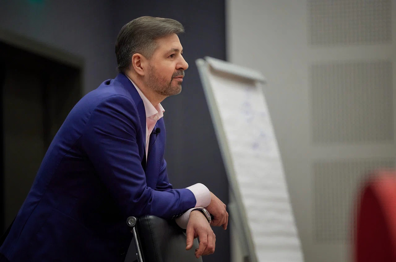 Ярослав Савин на бизнес-интенсиве